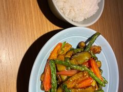 -蜜桃餐厅·伴山(绿宝广场店)