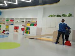 -金色雨林感统教育(北苑华贸天地店)