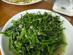 -芦茨金富饭庄·25年老字号·专做稻草鸡