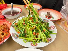 -老三样·旧食新味(绿地店)