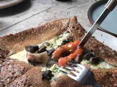 鸡蛋蘑菇熏肉荞麦可丽饼-RAC BAR(安福路店)