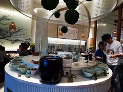 -三人行骨头王火锅(长寿店)