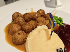 -宜家家居(四元桥商场店)