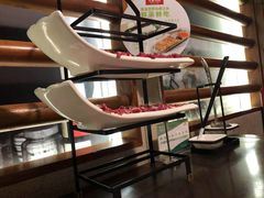 -左庭右院鲜牛肉火锅(金山万达店)