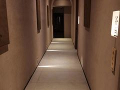 -灸春堂·艾灸·痛症·整脊连锁(之江银泰店)
