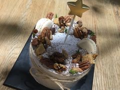 -小苍兰风铃草·礼物蛋糕(沈阳店)