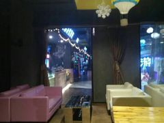 等候区-名人国际影城(人民路店)