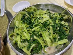 -红旗山庄(圭峰山店)