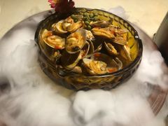 -佬麻雀·剁椒鱼头(京基KK One店)