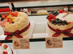 -花花卷卷·鲜食蛋糕(泉屋店)