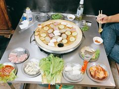 -老姐石板烧烤+铜炭火锅(总店)