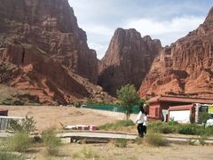 -天山神秘大峡谷