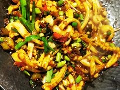 平锅鱿鱼-味上湘菜馆(岳麓山店)