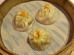 蟹粉鲜肉小笼包-蟹榭(静安寺晶品商场店)