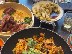 -川流不息·地道川菜·小龙虾(松东路店)