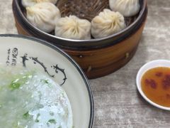 -曼曼汤包(建国西路店)
