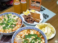 -天发芽·何记葫芦头泡馍·传统小吃(报恩寺街店)