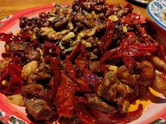 辣子鸡-柴窝堡22号辣子鸡·传承新疆菜