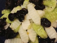 -7号院家宴.烧鸽子(门头沟店)
