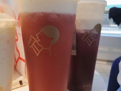 芝芝莓莓-喜茶(迪士尼小镇DP店)