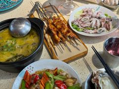 -蚝堡·生蚝海鲜烧烤物种起源•海肠捞饭(刘公岛店)