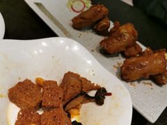 -蓝鲸(国浩路店)