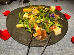 -弦月窗LUNETTE BY AMANDA(复兴路店)