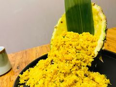 菠萝炒饭-隐食私房菜(老街店)