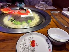 -山河屯铁锅炖(哈西站店)