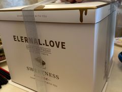 -咖咖熊蛋糕定制·英国蓝风车动物性淡奶油