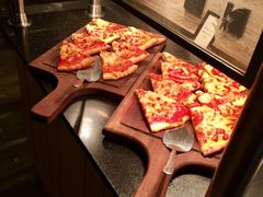 万斯阁匹萨-北京王府井希尔顿酒店·万斯阁西餐厅