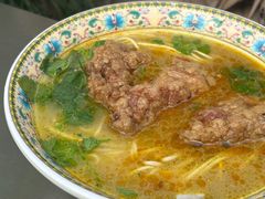 -金杨拉面王小吃面馆·牛三宝面·红烧牛肉粉