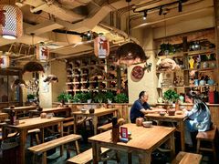 -泥糊破店小酒馆·团建聚餐(南京西路店)