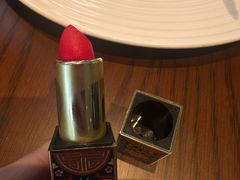 口红巧克力-大连铂尔曼酒店-铂尔曼美食廊 Pullman Deli