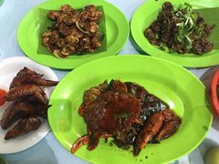 -明记烧鱼美味店