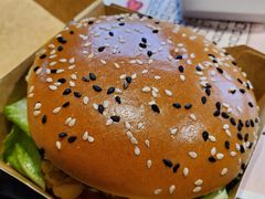 -麦当劳(展览路店)