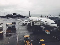 -班达拉奈克国际机场