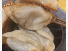 -黄阿姨锅贴大王(万航渡路店)