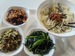 -浦东图书馆读者餐厅