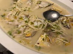 -小厨师·二十年沈家门小海鲜(百井坊巷店)