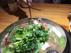 -大众跷脚牛肉馆·非遗传承单位(峨眉山店)