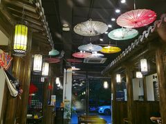 -聚汇三少·龙虾·中餐厅(莫邪路新天地店)