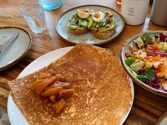 慢炖盐焦糖苹果可丽饼-RAC BAR(安福路店)