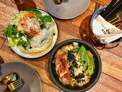 牛油果配三文鱼饭-ATLAS Kitchen 寰图厨房(雅居乐中心店)