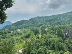 -梭布垭石林景区