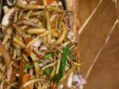 -雀舞云南菜(天津天河城购物中心店)