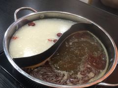 -呷哺呷哺(哈尔滨红博购物广场店)