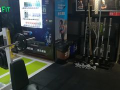 -Liking Fit24小时智能健身(金汇路韩国街店)