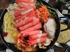 -MI WU FACTORY米屋美食工厂餐厅(绿地店)