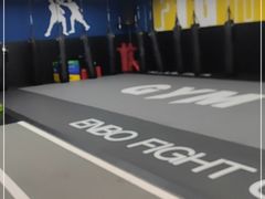-成杰格斗·拳击·柔术·防身术(建设路店)